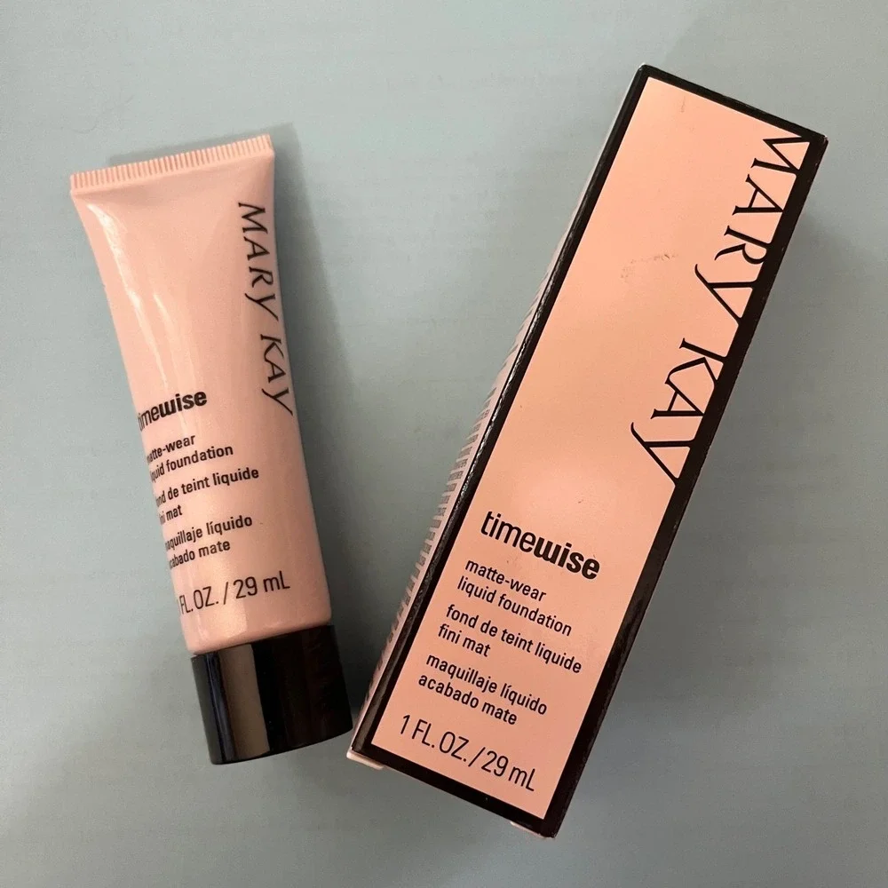 Mary Kay Timewise Matte Wear Liquid Foundation - IVORY 4